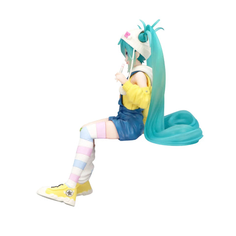 FuRyu Hatsumi Miku Noodle Stopper Lollipop