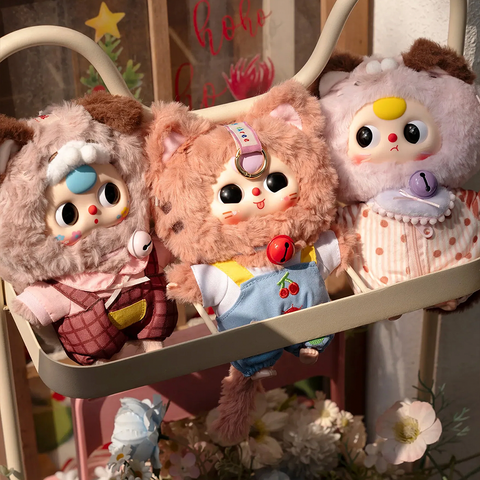CUREPLANETA Baby Three Cat Wardrobe Plush Pendant Blind Box