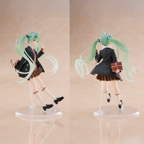Taito Hatsune Miku Fashion Figure Miku Preppy Ver. (JP Ver.)